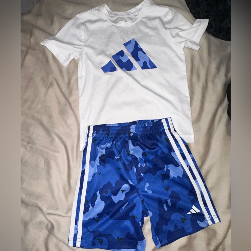 Boys Adidas Short Set